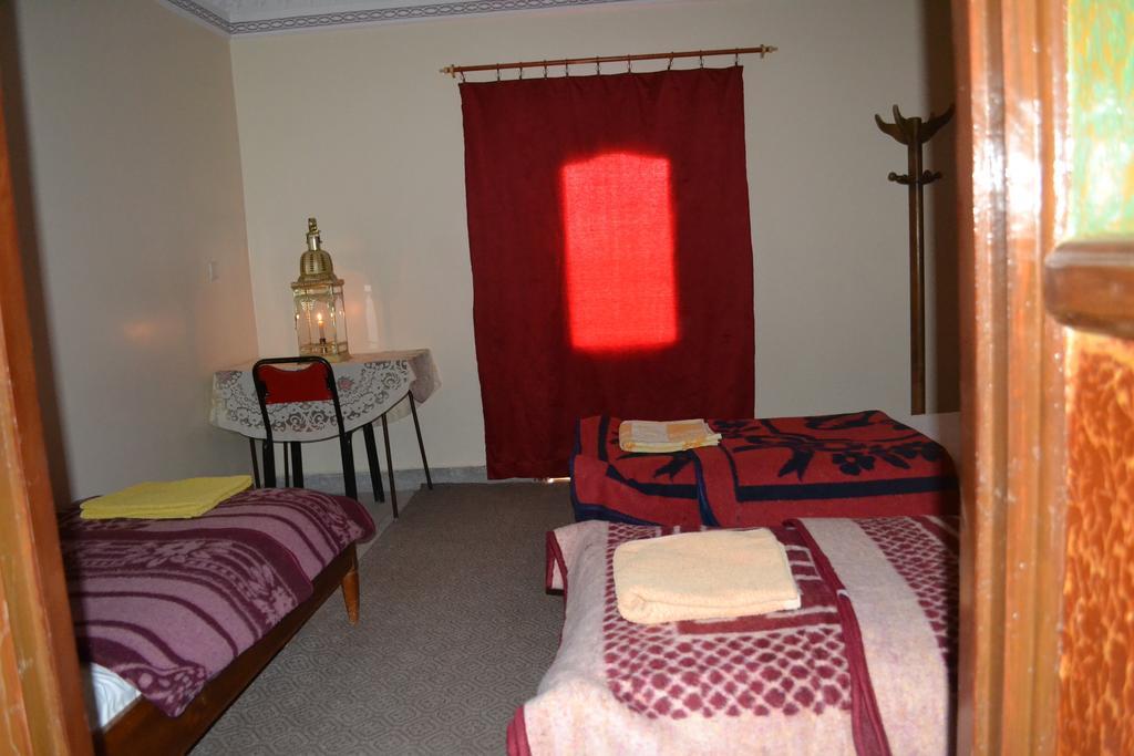 Hotel Almanader Boumalne Dades ภายนอก รูปภาพ